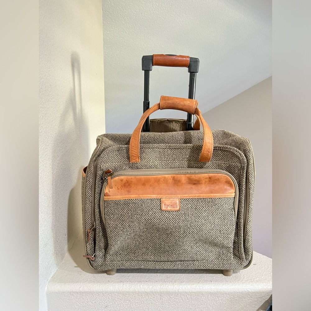 Hartmann Tweed/Leather Business Case Travel Carryon Wheels Bag Weekender Getaway